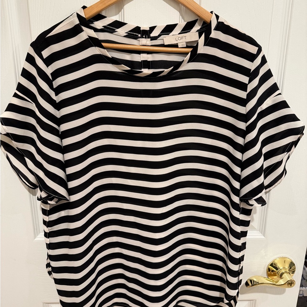 LOFT Women's Black and White Striped Blouse